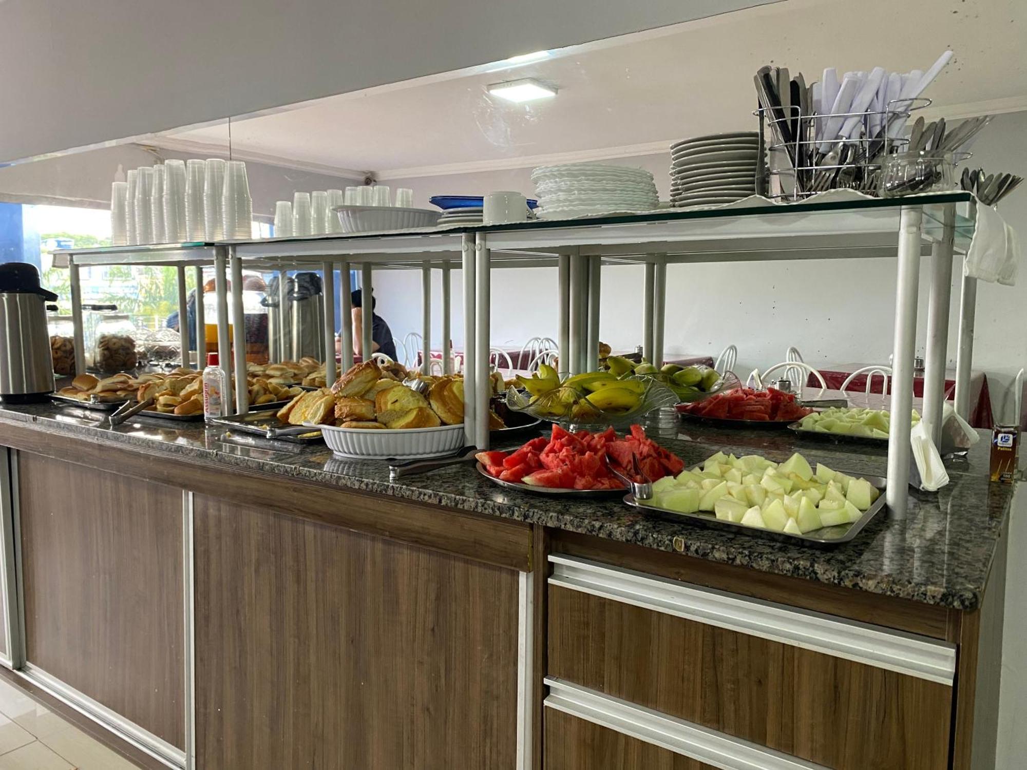Nasser Hotel Aeroporto Нуклеу-Бандейранте Екстер'єр фото